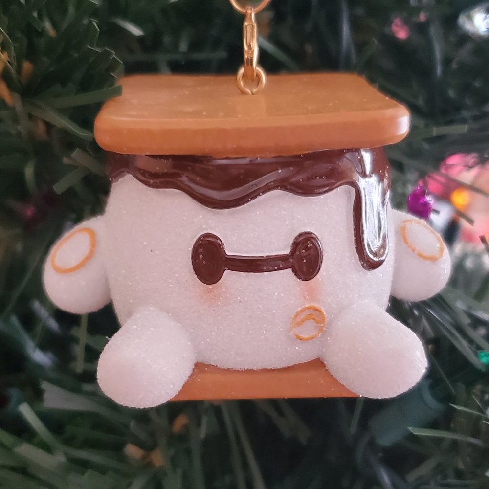 Baymax S'more Disney Munchlings Sketchbook Ornament – Baked Treats